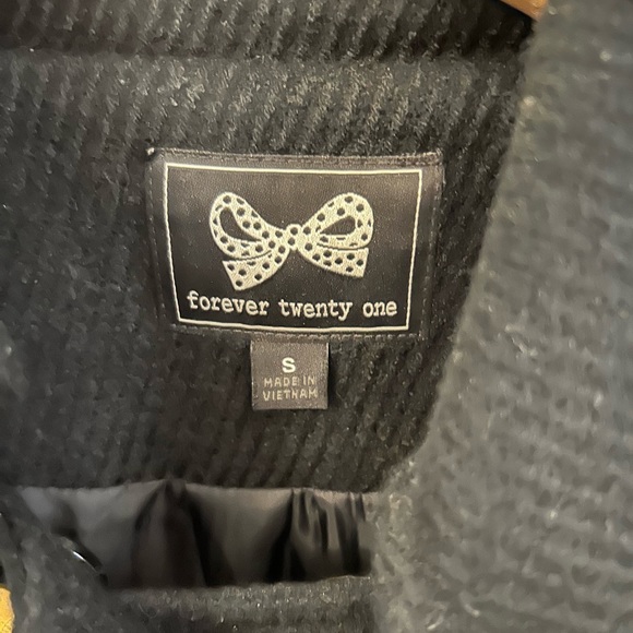 Forever 21 Black coat with gold buttons - Picture 6 of 9